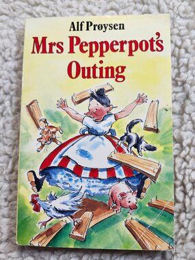 Alf Prøysen Mrs Pepperpot's Outing Red Fox Paperback 1991 Illustrated Children